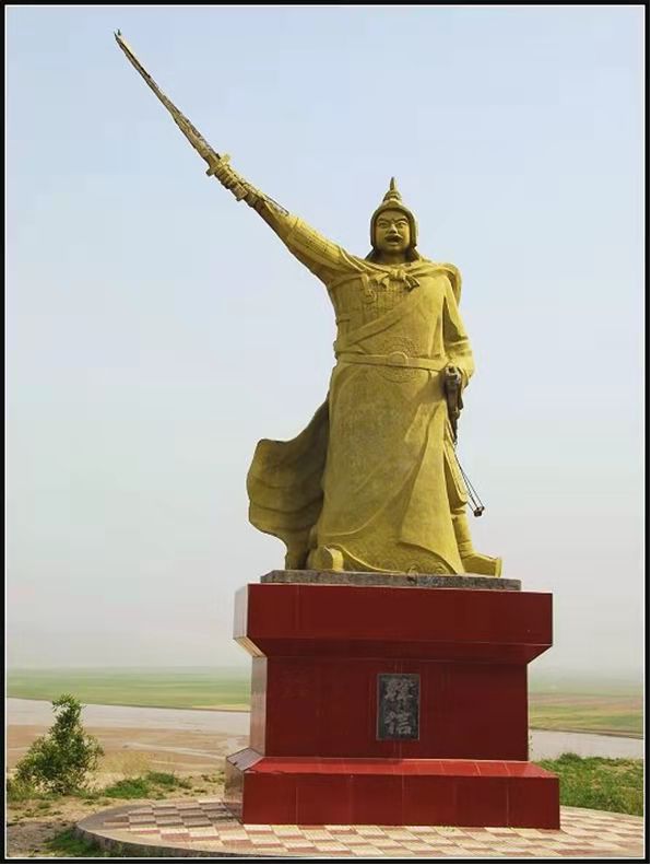 Statue of Han Xin 01. Reproduced from the internet.